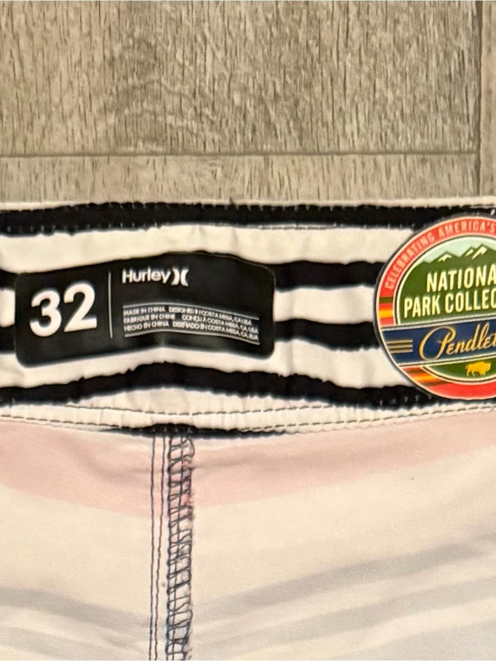 Hurley x Pendleton Men’s Size 32 Blue National Park Yosemite Board Shorts